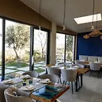 Cape Of Rodon Resort, Village 5* Draç