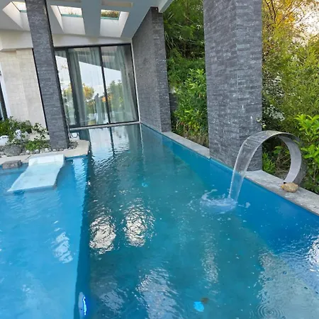 Cape Of Rodon Resort, Village