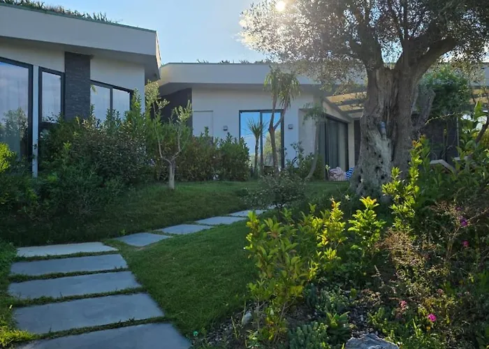 فندق Cape Of Rodon Resort, Village دراس