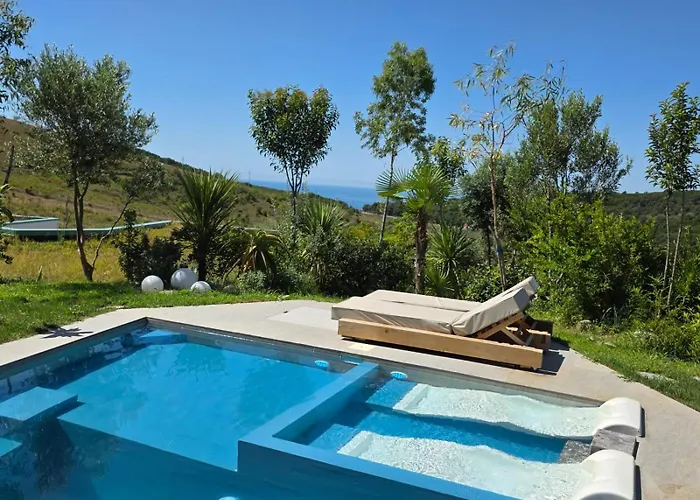 فندق Cape Of Rodon Resort, Village دراس
