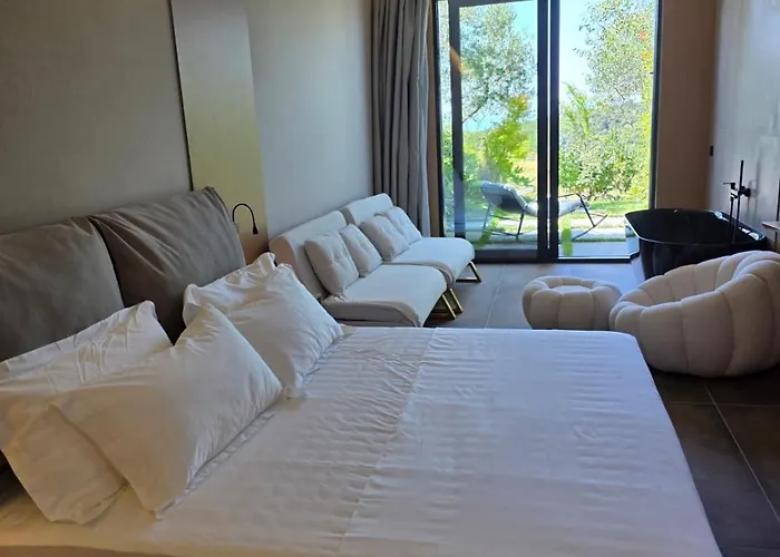 Cape Of Rodon Resort, Village 5* 드라치