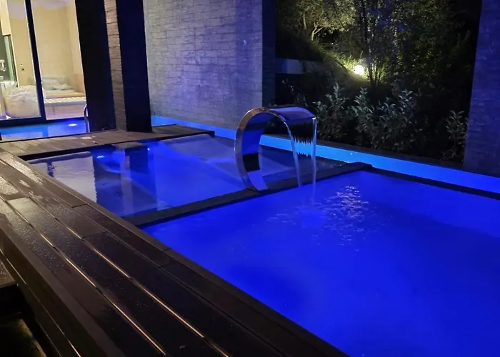 Cape Of Rodon Resort, Village 드라치