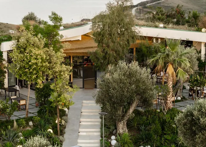 فندق Cape Of Rodon Resort, Village دراس