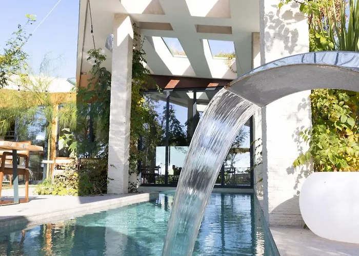 호텔 Cape Of Rodon Resort, Village