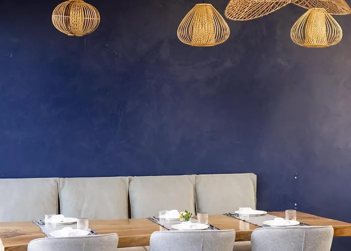 Cape Of Rodon Resort, Village 호텔 드라치