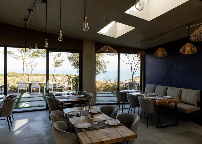 Cape Of Rodon Resort, Village 호텔 5*